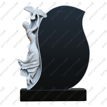 Резной памятник с птицей № 39